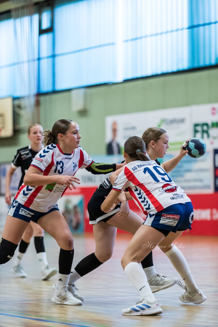 Bild 26 - wCJ SV Henstedt Ulzburg - SG HH-Nord : Ergebnis: 24:24